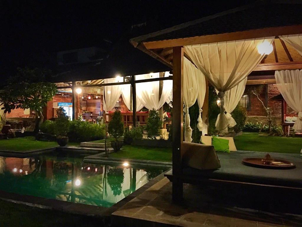Ngeluwungan Boutique Hostel Canggu Exteriér fotografie