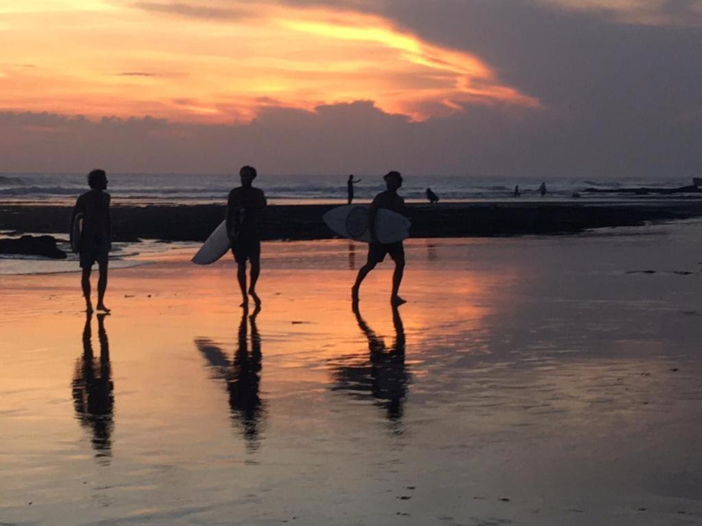 Ngeluwungan Boutique Hostel Canggu Exteriér fotografie